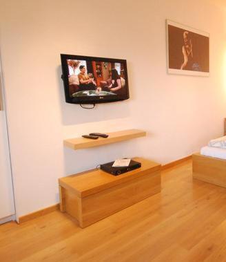 Apartment4You - Solidarnosci Varsó Kültér fotó