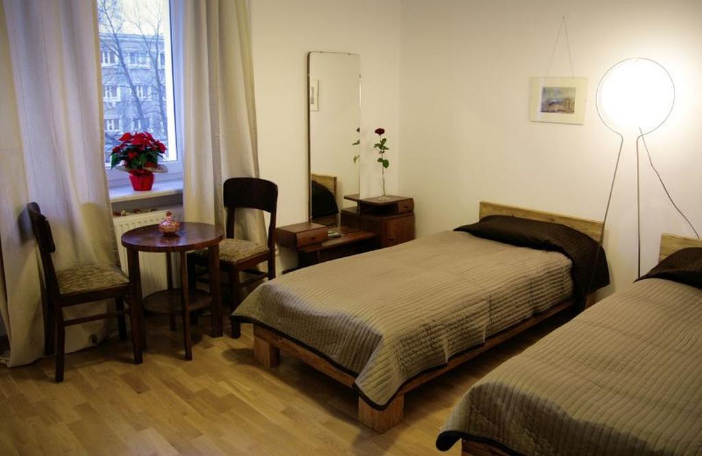Apartment4You - Solidarnosci Varsó Kültér fotó